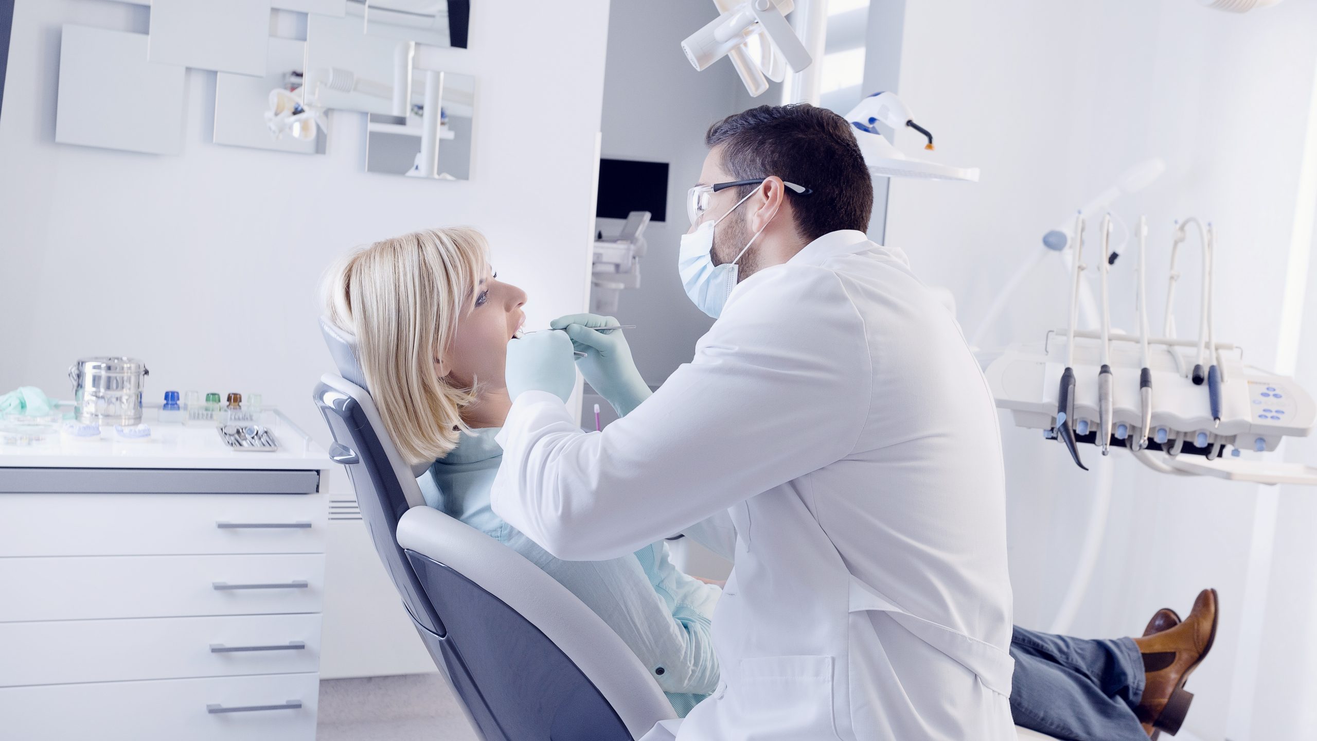 Dentist in La Coste, TX
